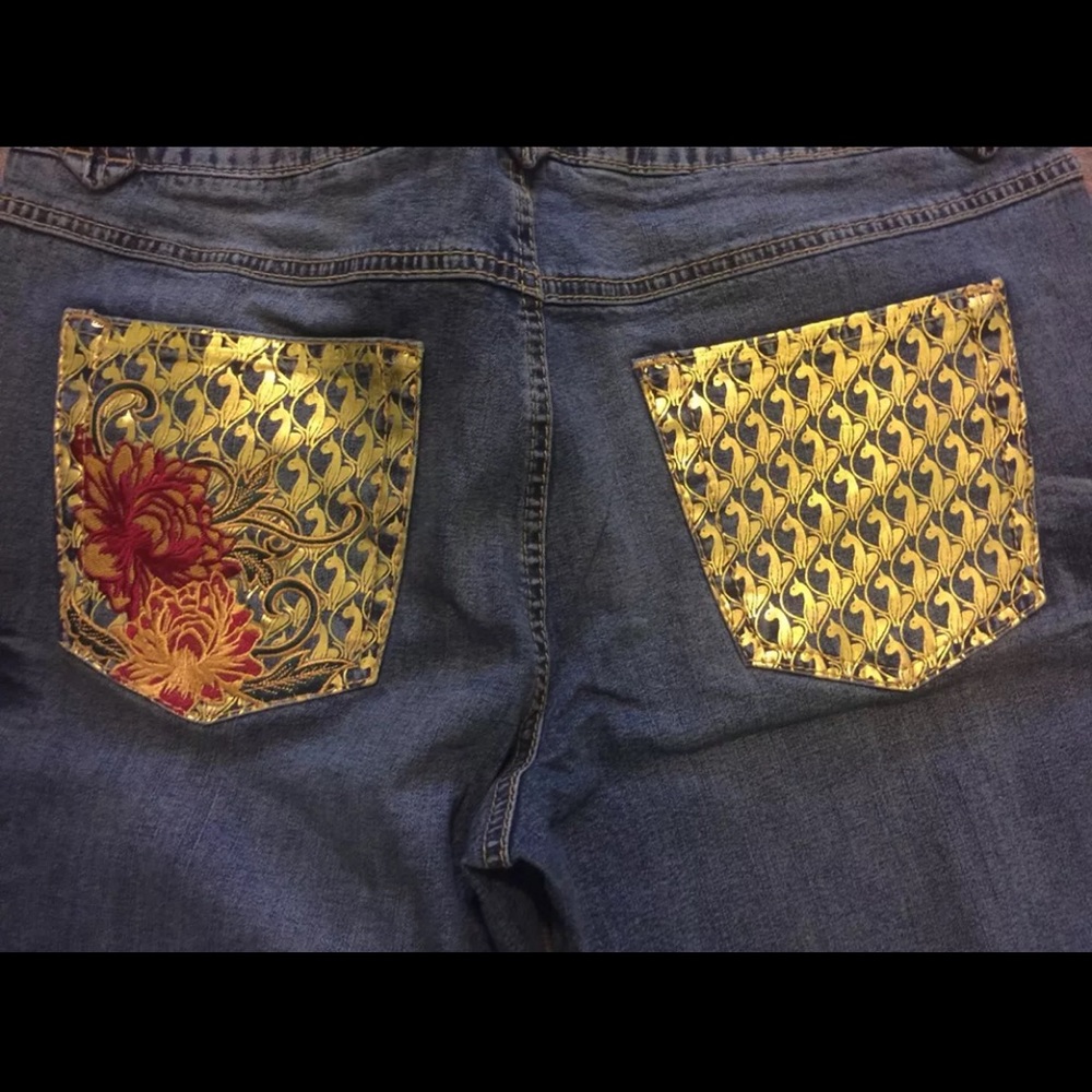 Baby phat Capris Plus 16 NWOT - Picture 2 of 8